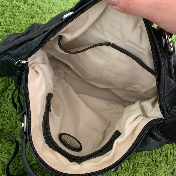 Francesco Biasia Black Purse - Picture 6 of 12